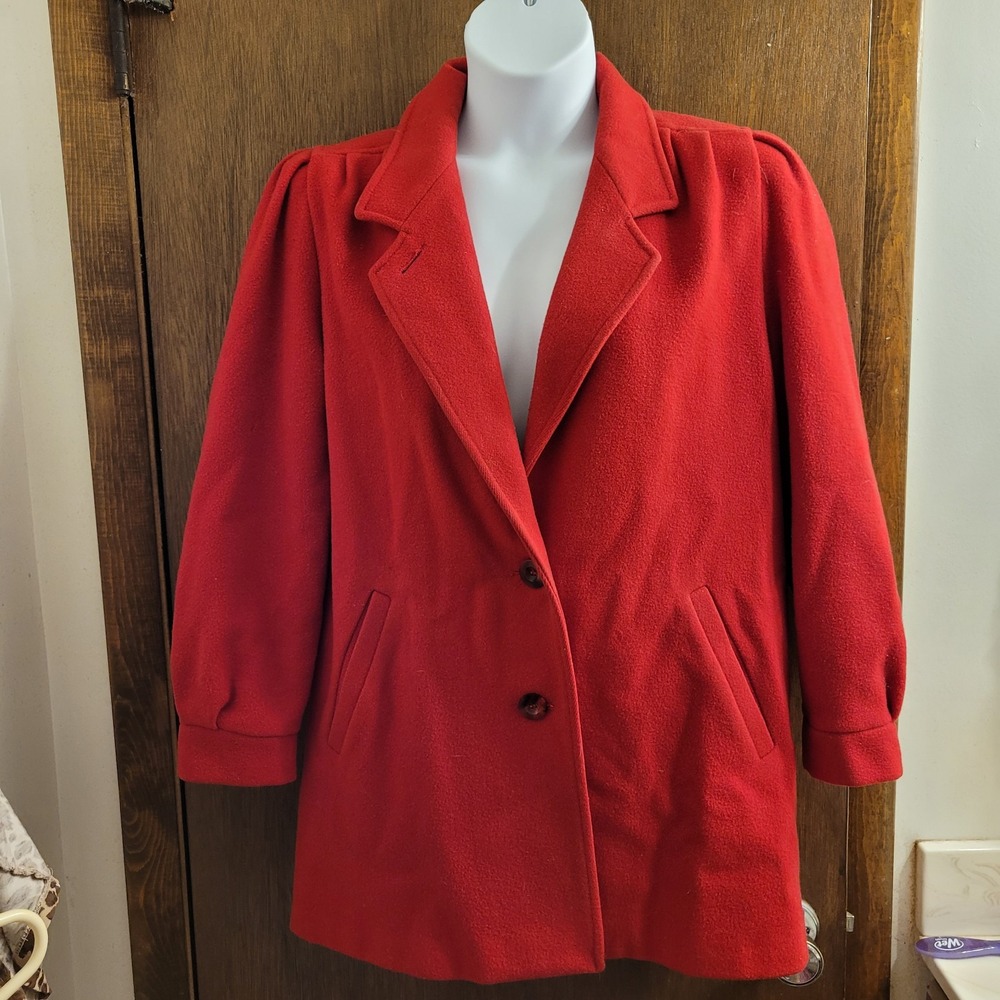 Karizma East Ltd. Vintage Wool Coat Red Lined Extra Button Womens‎ Size 10 - Picture 2 of 13